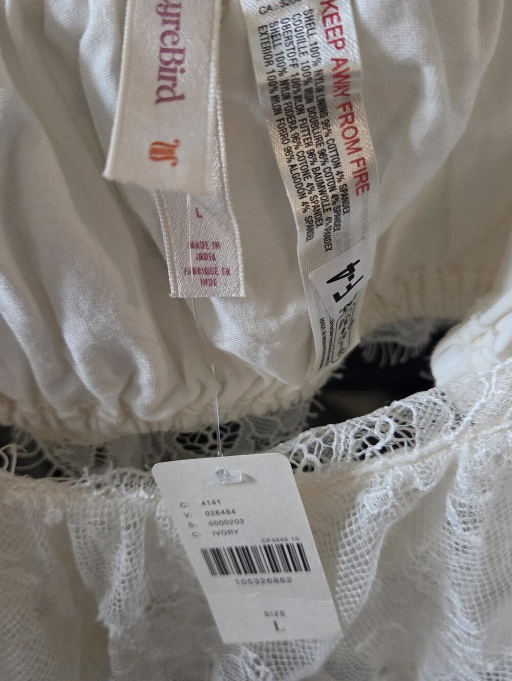 NWT Delicate White Lace Ruffle Cami with Adjustable Straps - Picture 3 of 10